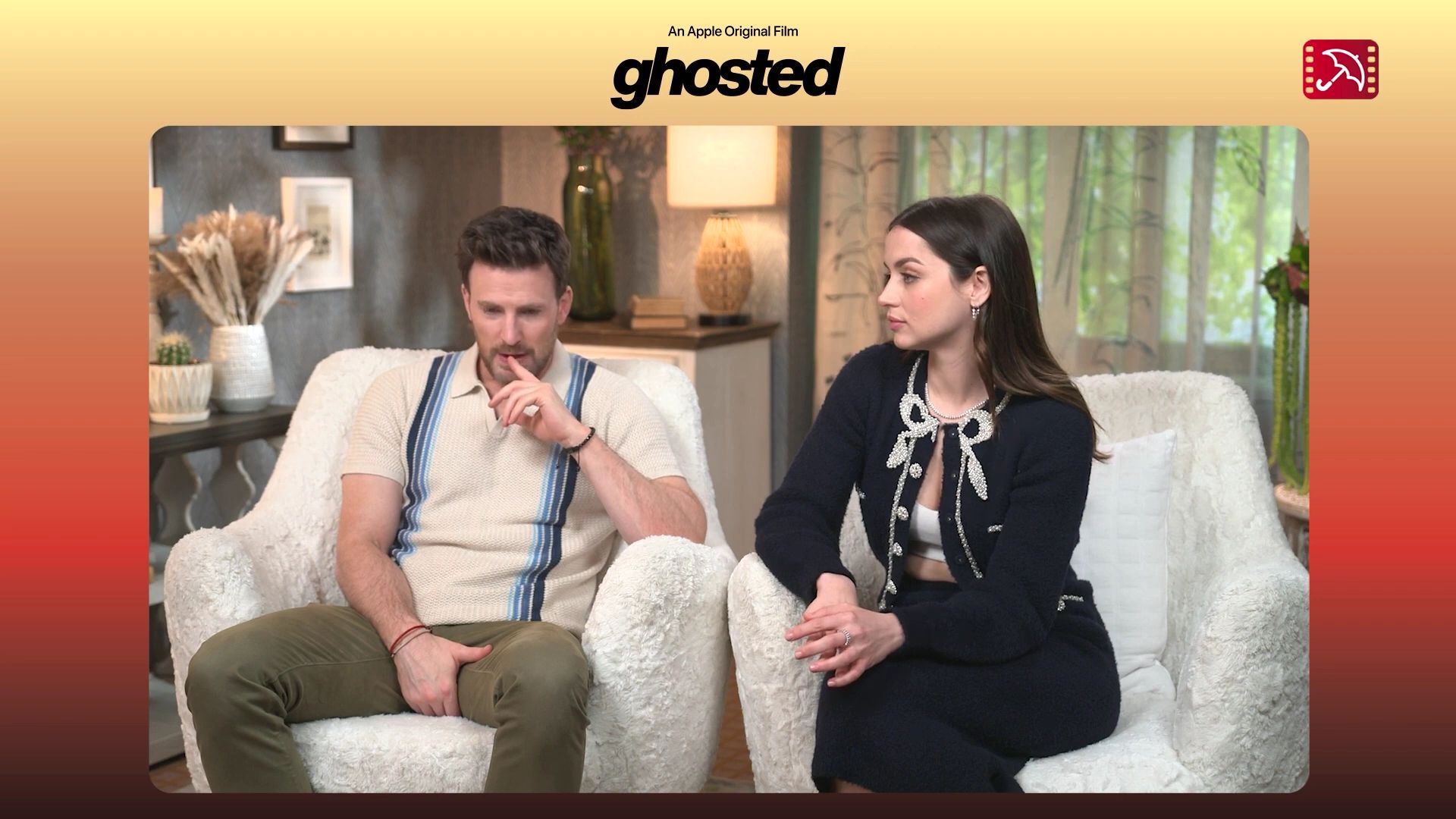 2023-Ghosted_FeaturetteInterview003-194.jpg