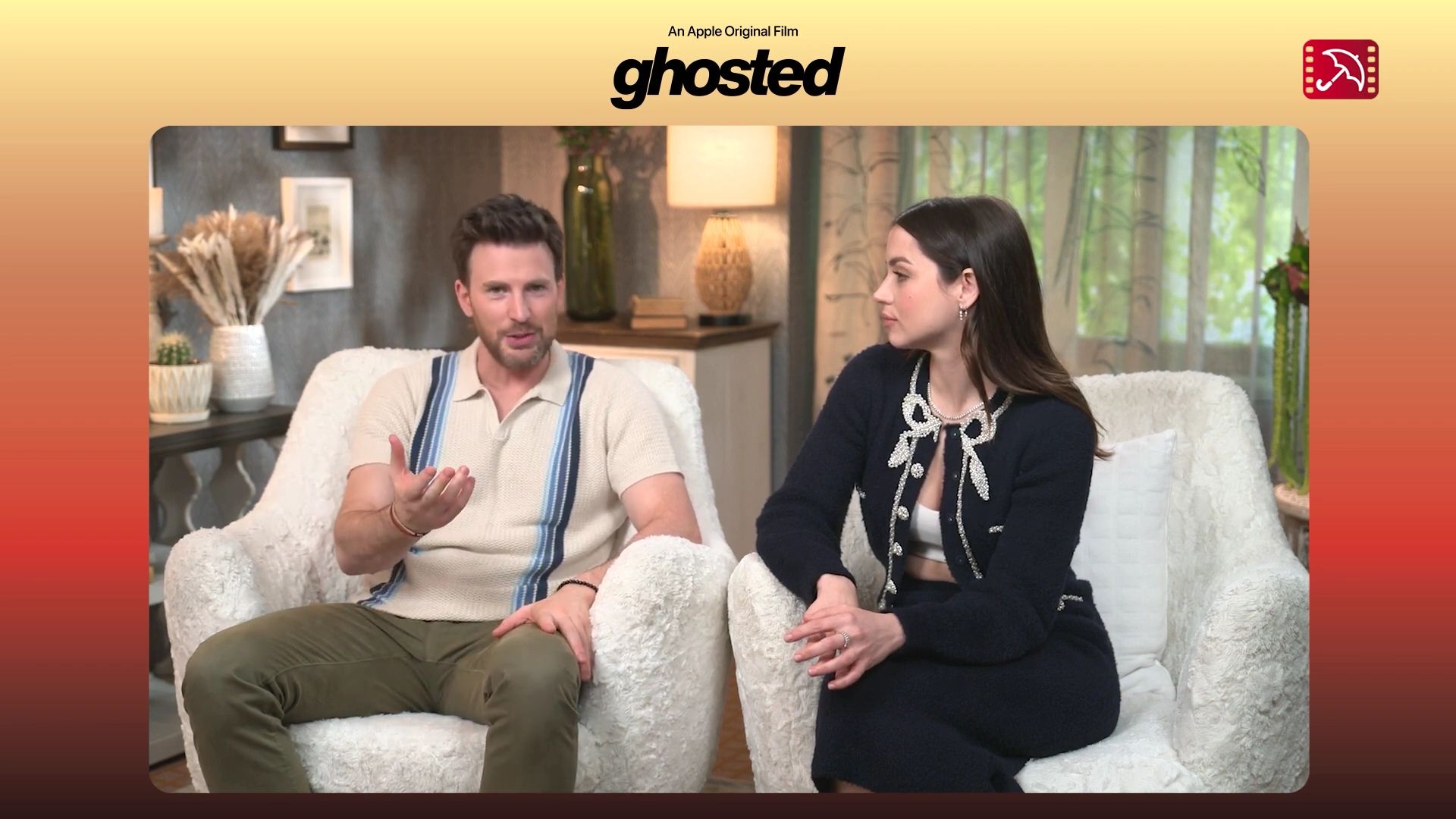 2023-Ghosted_FeaturetteInterview003-202.jpg