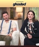 2023-Ghosted_FeaturetteInterview003-160.jpg