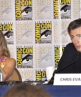 Filename=CEW-SDCC_020.jpg
Filesize=365KiB
Dimensions=2000x1333
Date added=Oct 22, 2017 CEW-SDCC_020.jpg