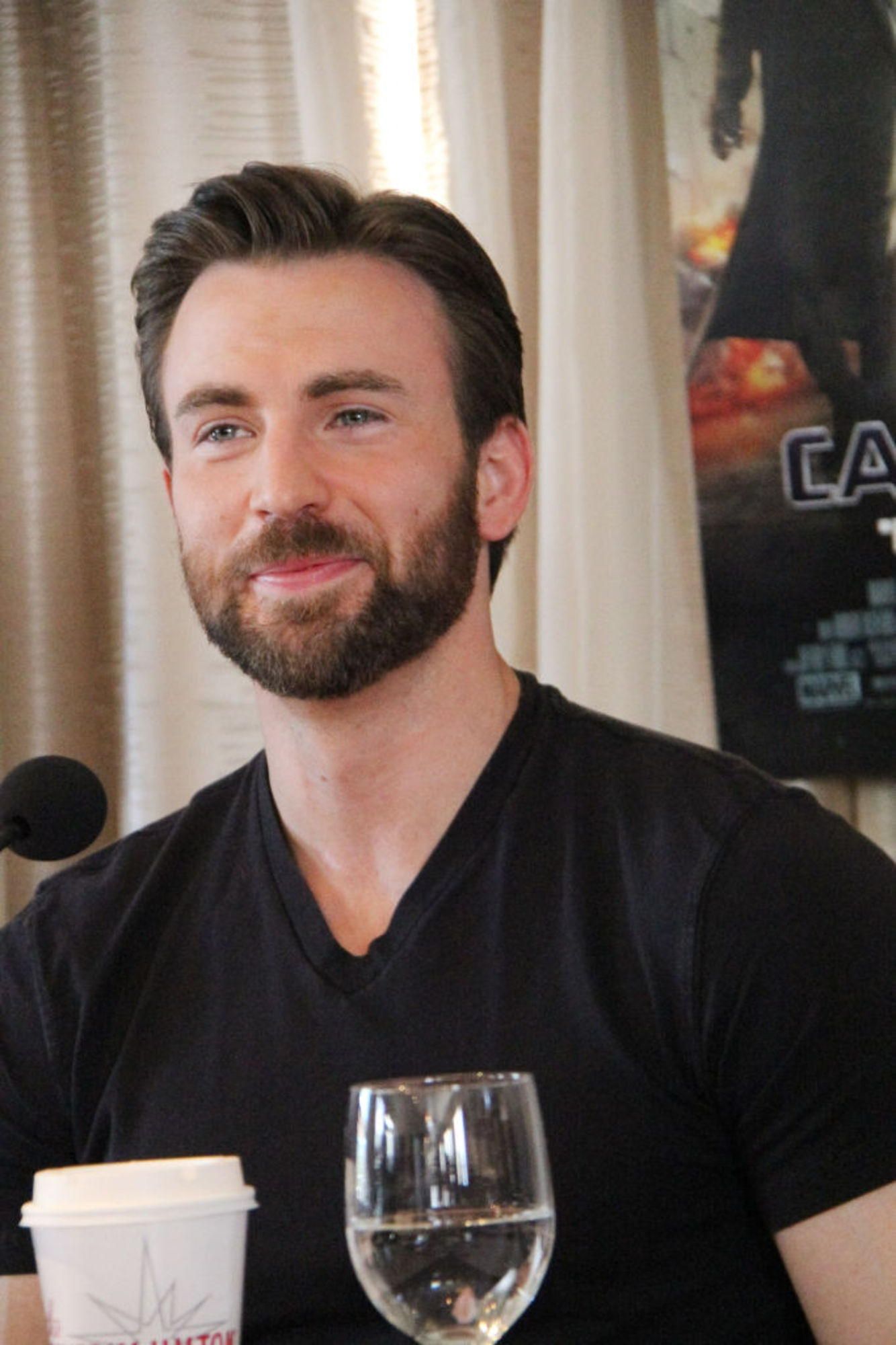 CEW-CaptainAmericaWInterSoldier_004.jpg