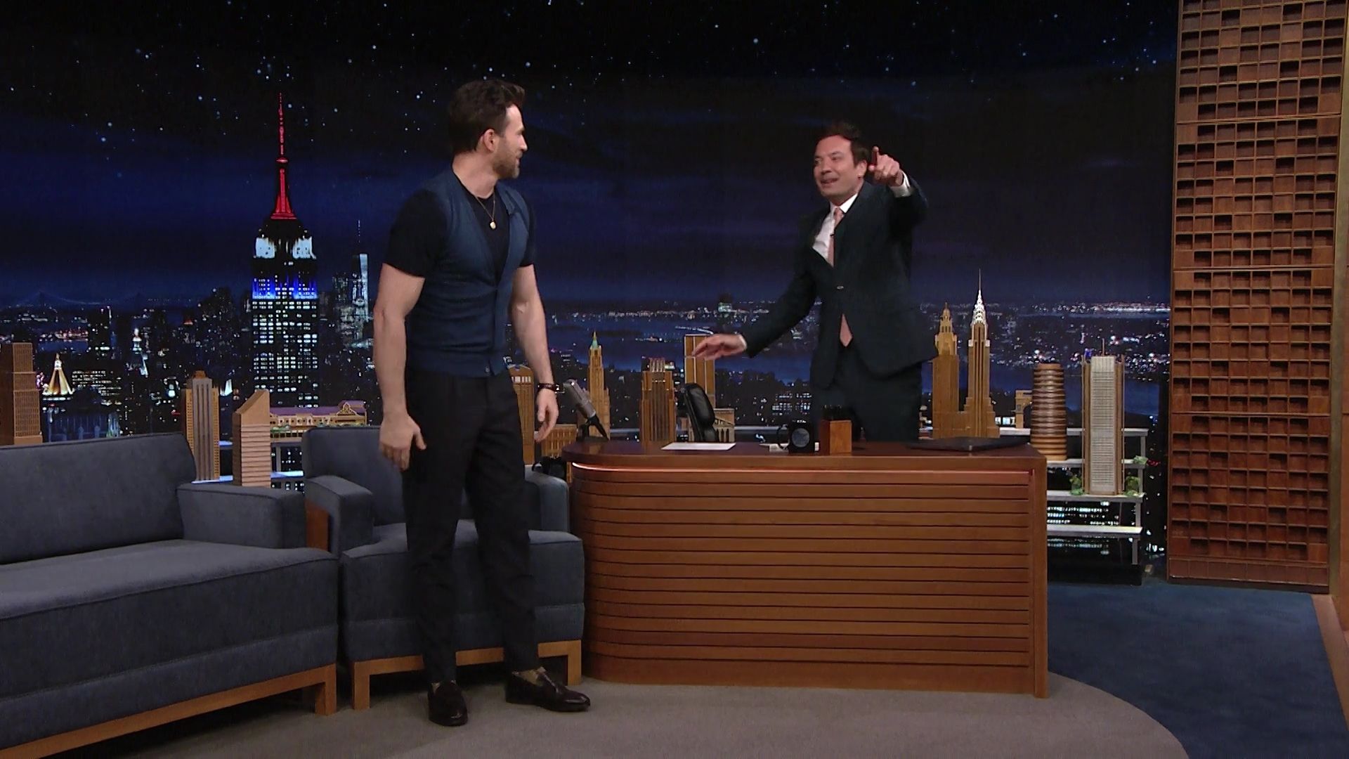 04-17-2023-TonightShowJimmyFallon-011.jpg